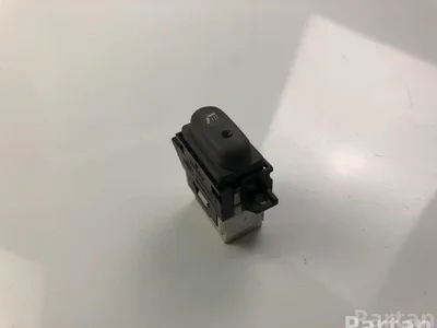 Renault 7700416412B CLIO II (BB0/1/2_, CB0/1/2_) 2000 Interrupteur de chauffage de siège - Image 1