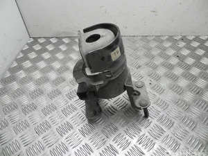 Toyota JZ110525 RAV 4 V 2020 Support moteur