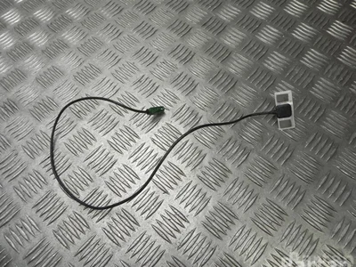 Tesla 1062393-00-B / 106239300B MODEL S 2015 Antenne - Image 1