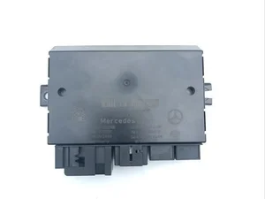Mercedes-Benz 5DS011106, A1679001209 GLS (X167) 2021 Unidad de control para la fijación del remolque