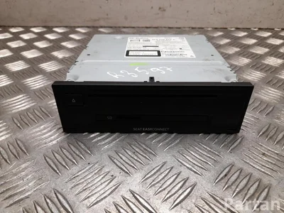Seat 5F0 035 824 A / 5F0035824A LEON (5F1) 2013 Control unit for navigation system - Image 1