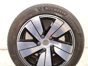 Porsche 9J1601025B Taycan 4S 2022 Jantes en alliage R19 EJ 8.0 ET50 5X130