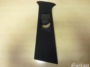 Mercedes-Benz A166 690 03 25, A166 690 45 25, A166 868 01 39 / A1666900325, A1666904525, A1668680139 M-CLASS (W166) 2011 Tapisserie voiture