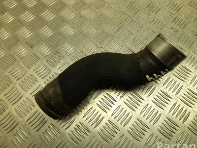 Alfa Romeo 50536894 GIULIA (952_) 2017 Prise d'air / Conduit d'air d'admission - Image 1