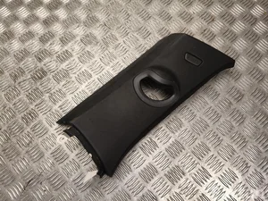 BMW 5 A0D 9D3, 4 A06 8B7, 5 A0D 9C3 / 5A0D9D3, 4A068B7, 5A0D9C3 X5 (G05) 2021 Poszycie słupka C lewa strona
