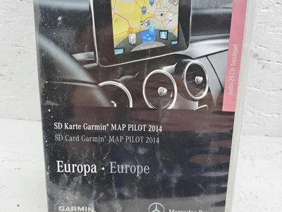 Mercedes-Benz A2059060402 C-CLASS (W205) 2015 CD changer - Image 1