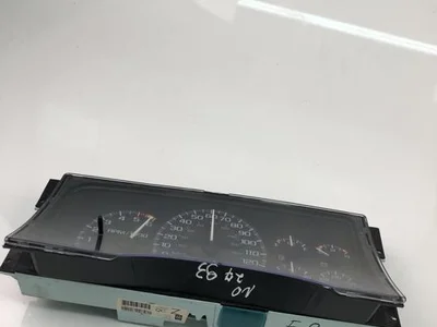 Chrysler 16244965 300 M (LR) 2000 Tableau de bord - Image 1