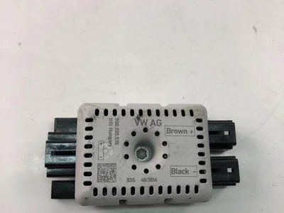 Volkswagen 5Q0035570 GOLF VII (5G1, BQ1, BE1, BE2) 2016 Amplificador de TV - Imagen 1