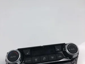Nissan 275005FA0A MICRA V (K14) 2019 Contrôle automatique de la climatisation