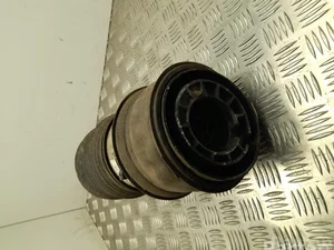 Land Rover J8A2-5580-AC / J8A25580AC RANGE ROVER VELAR (L560) 2017 Ressort à gaz