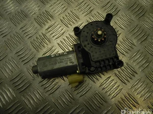 Mercedes-Benz 990408-100 / 990408100 M-CLASS (W163) 2002 Moteur de lève-vitre