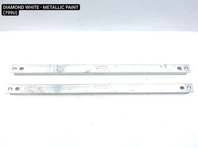 Mercedes-Benz A2316260519T SL (R231) 2013 Support / montage - Image 1