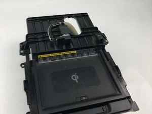 Toyota 58804-33A40 / 5880433A40 CAMRY Saloon (_V5_) 2019 Unidad de Carga inalámbrica