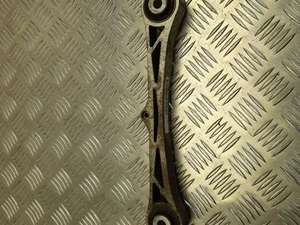 Tesla 1021418-00-B / 102141800B MODEL S 2014 Devant  levier inférieur incurvé