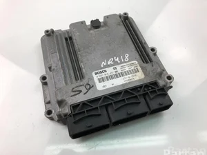 Renault 237101754R; 0281018497 / 237101754R, 0281018497 TRAFIC II Kasten (FL) 2011 Motorsteuergerät
