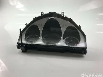 Mercedes-Benz A2049007000 C-CLASS (W204) 2014 Tableau de bord - Image 1