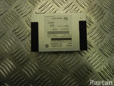 Lexus 861A0-48010 / 861A048010 RX (_L1_) 2010 unité de contrôle - Image 1