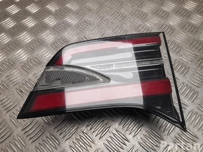 Tesla 1034339-00-A / 103433900A MODEL X 2016 Feu arrière - Image 1