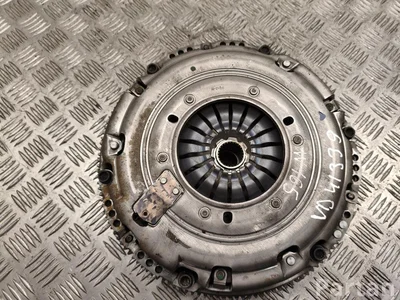 Volkswagen 04L141031L, 04L141025J CRAFTER Bus (SY_) 2025 Clutch Kit - Image 1