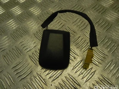 Dodge P68276410AB CHARGER 2016 Antenne - Image 1