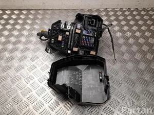 Hyundai 919A5-BE003, 91231-BE430 / 919A5BE003, 91231BE430 Kona II 2023 Saugiklių dėžė