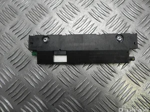BMW 9247131 5 Touring (F11) 2011 Amplificateur d'antenne