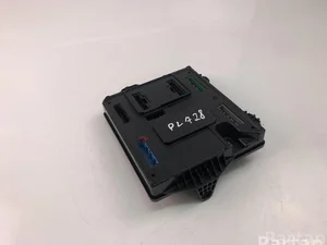 Renault 284B13640R GRAND SCÉNIC III (JZ0/1_) 2012 Unidad de control central para sistema de confort