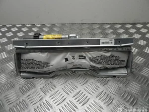 Mercedes-Benz A 204 860 20 02 / A2048602002 E-CLASS Coupe (C207) 2011 Airbag aux genoux/aux pieds