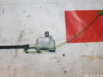 Volvo 86113136 S60 II 2016 Bouton d'ouverture du bouchon d'essence - Image 1