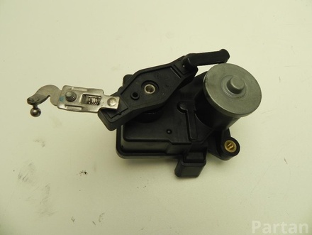 MERCEDES-BENZ A 642 150 05 94 / A6421500594 S-CLASS (W222, V222, X222) 2015 Adjustment motor for regulating flap