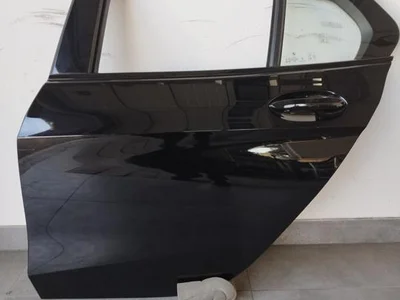BMW 1 (F70) 2025 Puerta Left Rear - Imagen 1