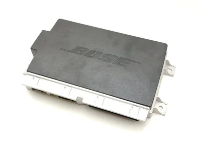 Porsche 9J1035223L Taycan 2023 Amplificateur audio - Image 1