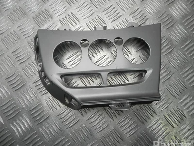 Ford BM51-18522-AC / BM5118522AC FOCUS III Box Body / Hatchback 2011 Cadre - Image 1