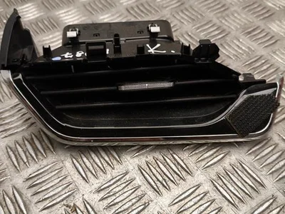 Gebrauchtes Original Škoda 5LA819701A ENYAQ iV SUV (5AZ) 2022 Luftdüse vorne links - Bild 1