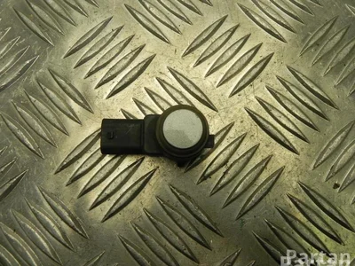 Mercedes-Benz A 212 542 00 18 / A2125420018 C-CLASS (W204) 2008 Capteur-parctronic - Image 1