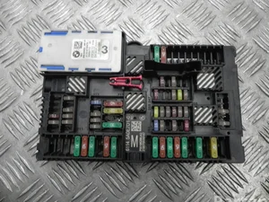 BMW 5A0E7D1 3 (G21) 2022 Boîte à fusibles
