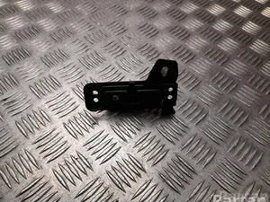 Lexus 55618-76020 / 5561876020 UX (ZA10) 2021 Bouton d'ouverture du bouchon d'essence