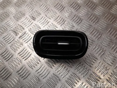 Toyota 55650-K0040, 55650-K0070 / 55650K0040, 55650K0070 Yaris Cross XP210 2025 Évent Right Front - Image 1