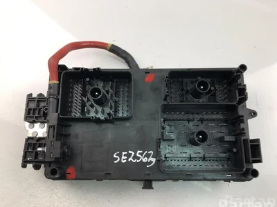 Opel 13275878 INSIGNIA A (G09) 2011 Boîte à fusibles - Image 1