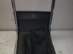 Mazda GS1D-64626 / GS1D64626 6 Saloon (GH) 2010 Garniture de levier de frein de stationnement