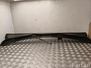 Renault 668532361R MEGANE E 2023 Wiper Trim