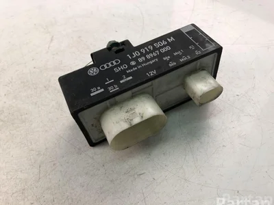 Volkswagen 1J0919506M POLO (9N_) 2009 Control unit for radiator fan - Image 1