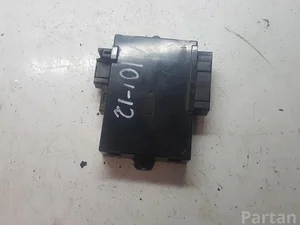 Volvo 8691707 V70 II (SW) 2002 control unit