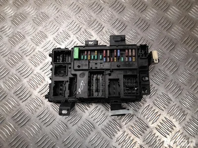 Ford KK3T-15604-FAL / KK3T15604FAL TRANSIT Kasten 2022 Sicherungkasten - Bild 1