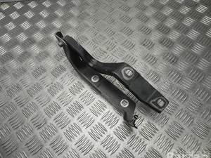 Maserati 17218235, F8B430DX LEVANTE 2019 Charnière