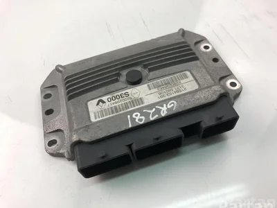 Renault 8200298463; 8200298457 / 8200298463, 8200298457 MEGANE II (BM0/1_, CM0/1_) 2008 Unité de contrôle moteur - Image 1