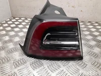 Tesla 1077397 MODEL 3 2021 Rückleuchte links