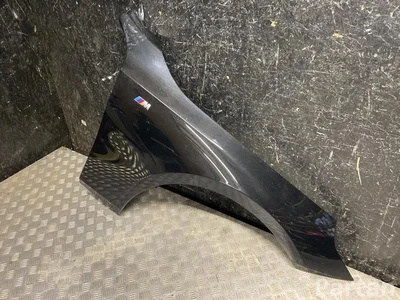 BMW 5 G60 2025 Kotflügel rechte Seite - Bild 1