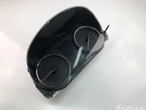 Mitsubishi 8100C296 OUTLANDER III (GG_W, GF_W, ZJ) 2014 Tableau de bord