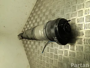 BMW 24222210 5 G60 2024 amortisseur à ressort pneumatique Right Rear